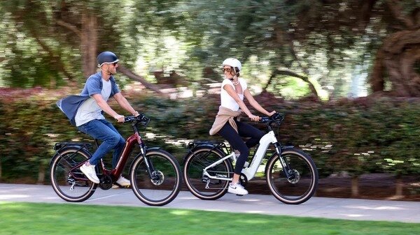 Troxus Trax Plus Commuter Electric Bike: 500W Motor, Long Range 15Ah Battery