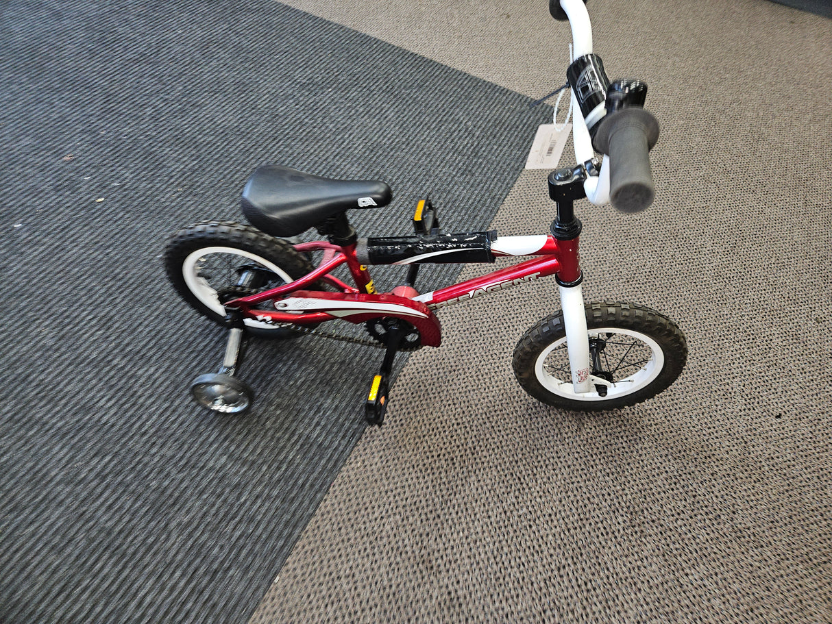 FREE AGENT - SPEEDY 12